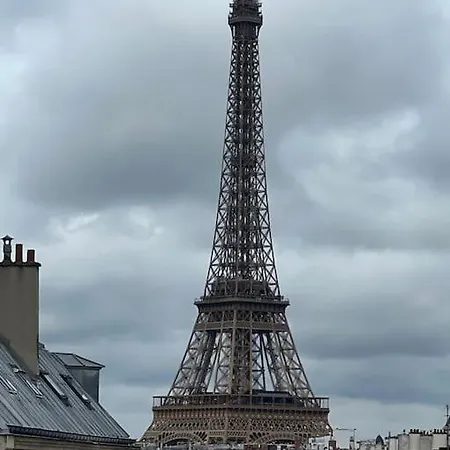Amazing View Of Invalides And Eiffel Tower * Parigi