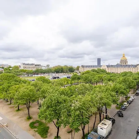 Amazing View Of Invalides And Eiffel Tower * Parigi